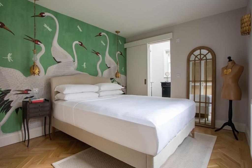 Stunning Soho House Style 3 Bed With Terrace, Near Notting Hill And Westfield Londres